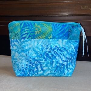 Handmade Cosmetic Bag with Zipper